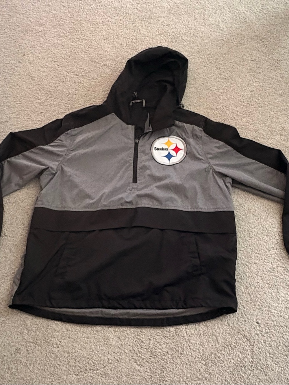 Pittsburgh Steelers Men's Black & Gray Hooded Windbreaker